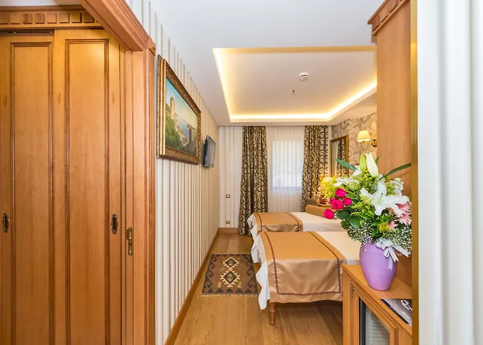 Aprilis Gold - Special Category Стамбул