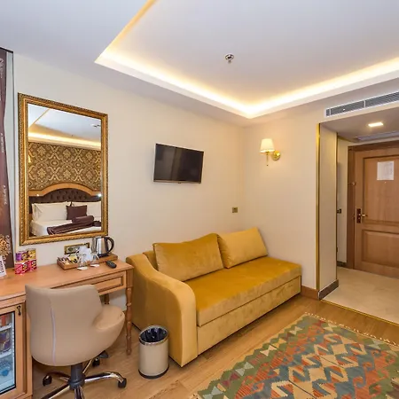 Aprilis Gold - Special Category Szálloda 4*