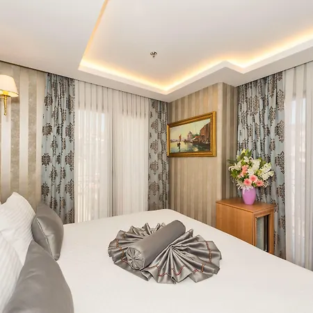 Hotell Aprilis Gold - Special Category 4*