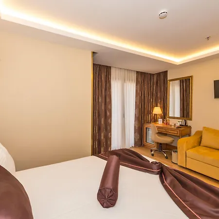 Aprilis Gold - Special Category 4*