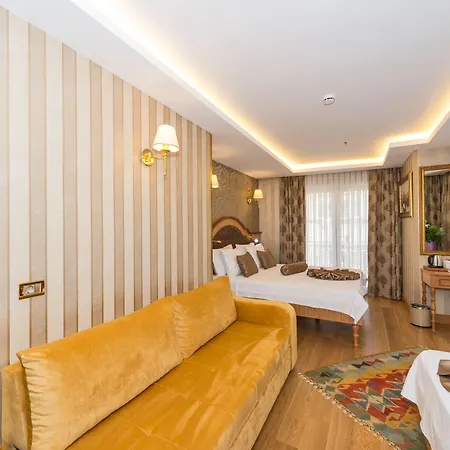 Aprilis Gold - Special Category Hotell