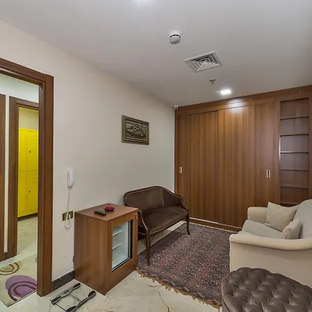 Aprilis Gold - Special Category Istambul