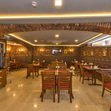 Hotell Aprilis Gold - Special Category