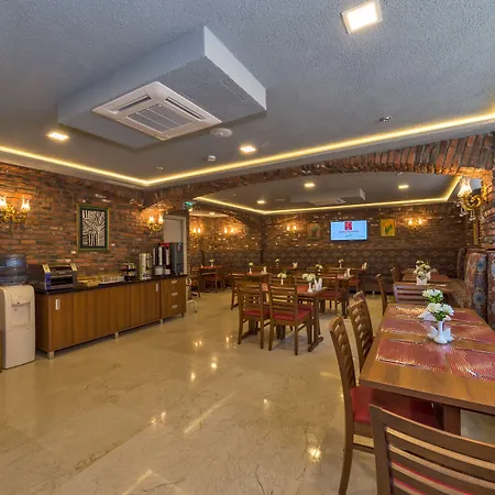 Aprilis Gold - Special Category